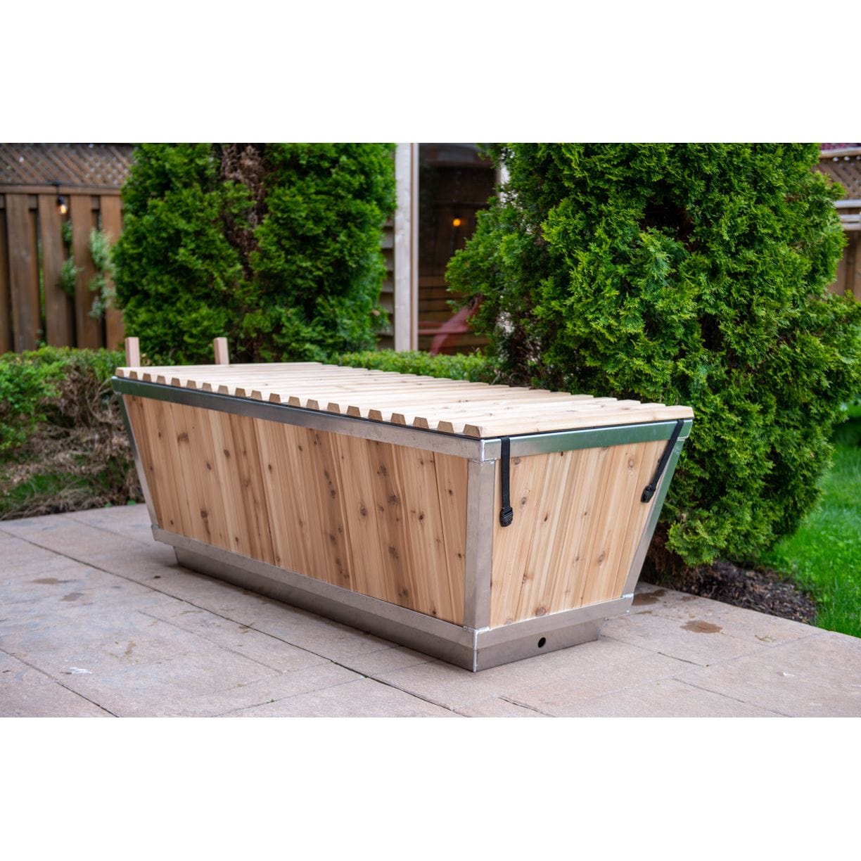 Leisurecraft Cold Plunge Polar Plunge Tub (Stainless Steel interior) with Roll Up Cover Leisurecraft The Polar Plunge Tub